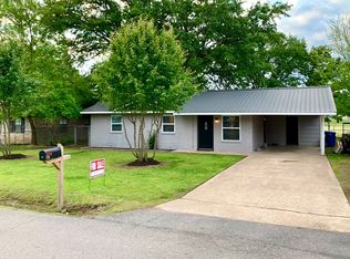 715 Varner Dr, Muldrow, OK 74948