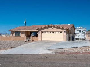 2873 War Eagle Dr, Lake Havasu City, AZ 86406