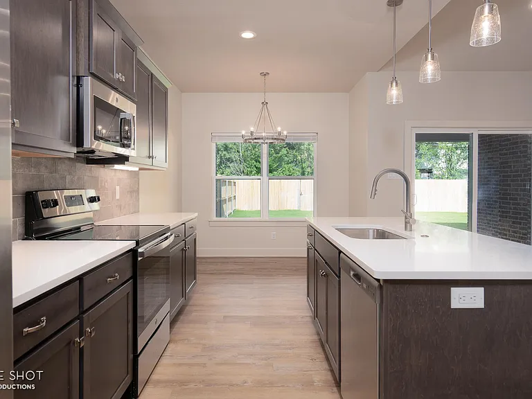 3710 Kala Dr — Photo 7