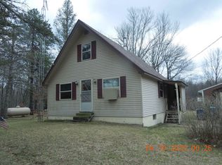 1570 E Jones Rd, Beaverton, MI 48612