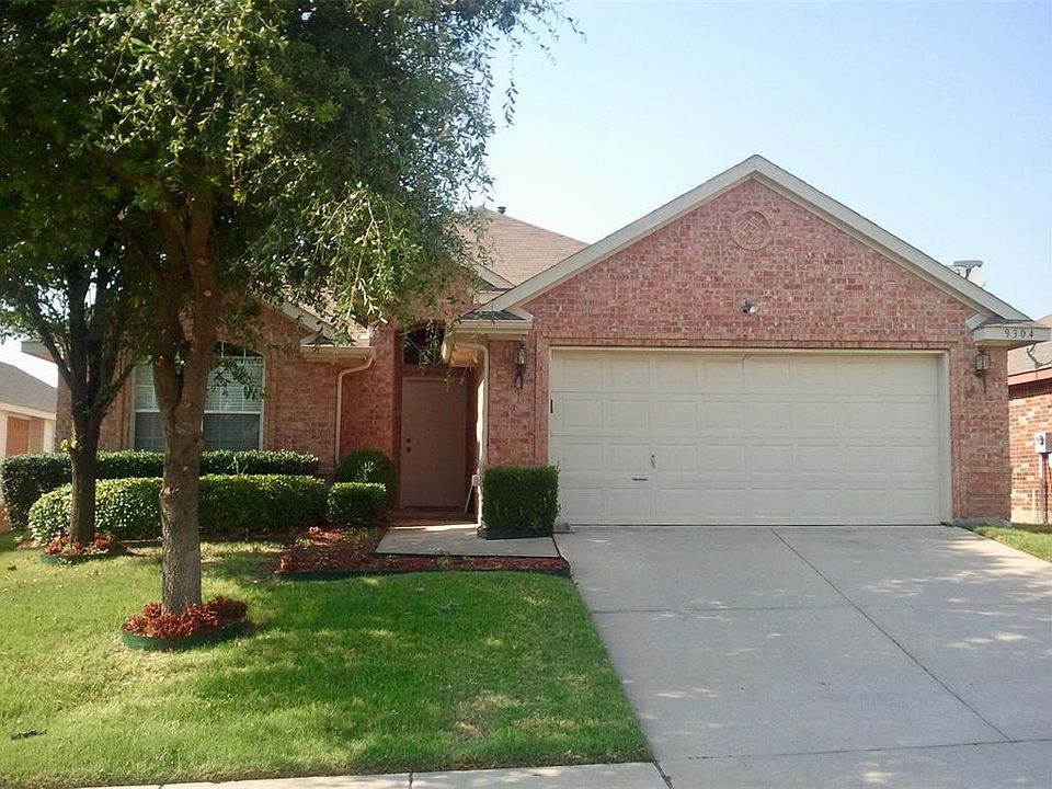 1st image of 9304 Newport Ln