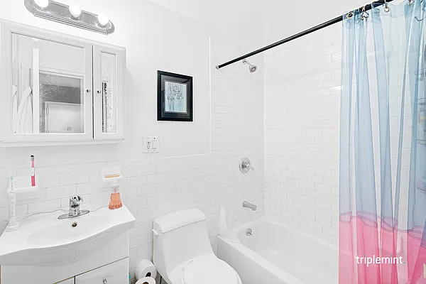 Rented by Triplemint | media 8