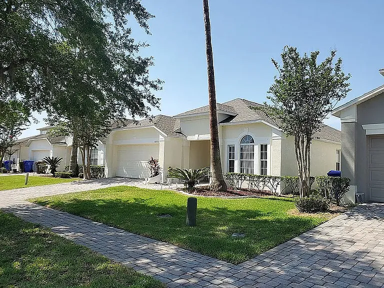 4775 Cumbrian Lakes Dr — Photo 1