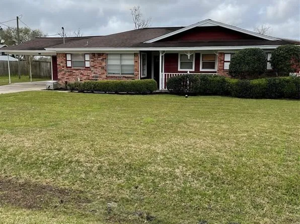 3230 County Road 890, Alvin, TX 77511