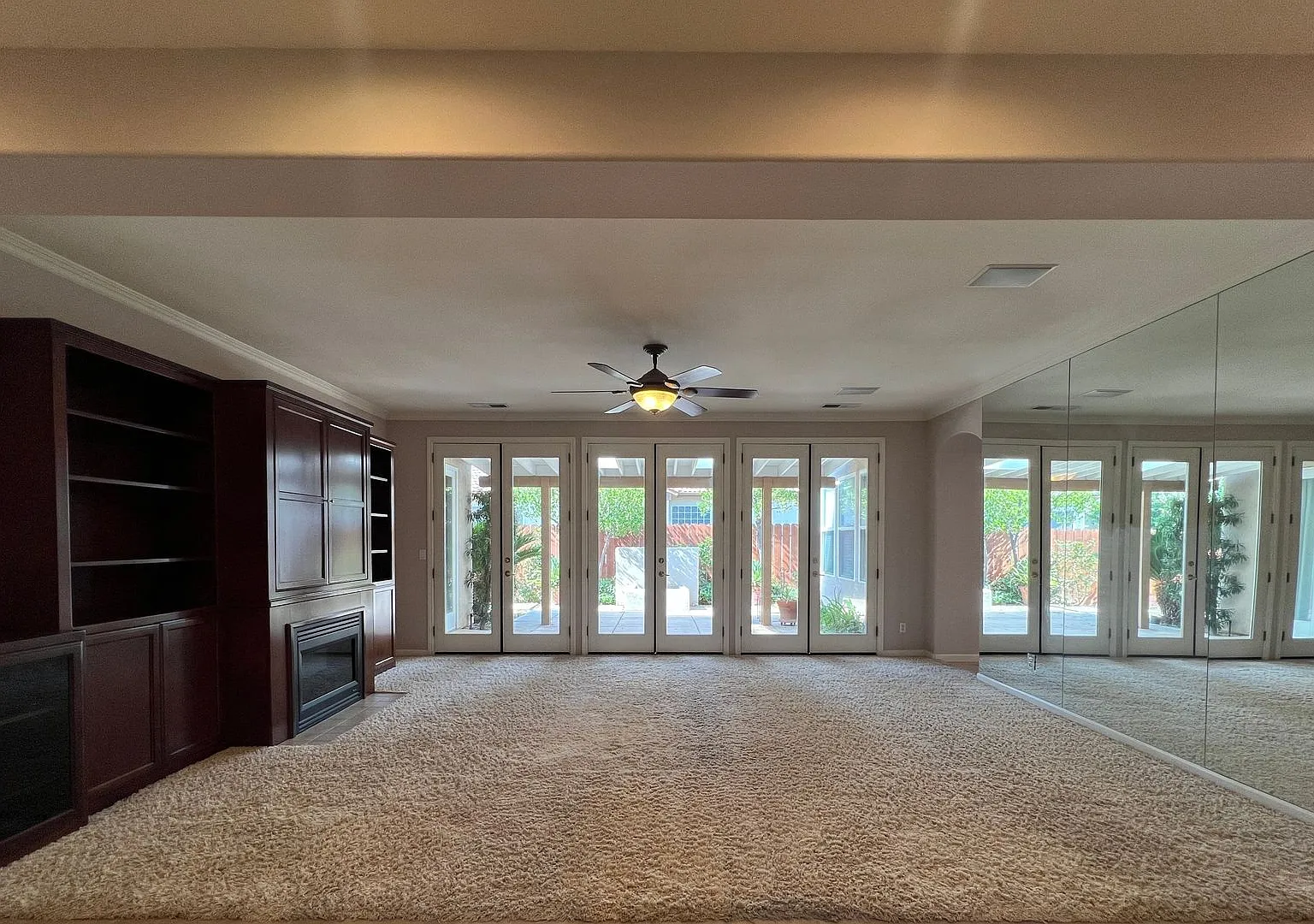 3 bedroom, 2 bathroom home located in Fresno- Great Location! — Photo 2