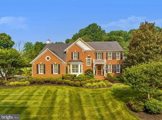 6420 Jumet Ct, Fairfax Station, VA 22039