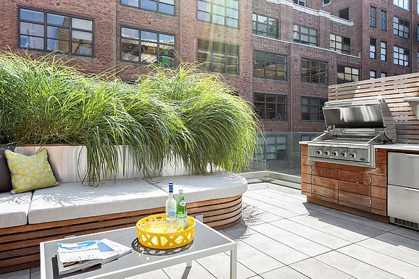 Rented by Compass | media 56