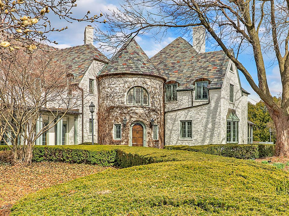 30 Country Club Pl, Bloomington, IL 61701 Zillow