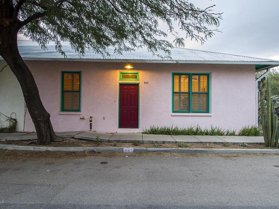 1st image of 942 S Meyer Ave