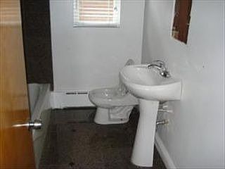 1st image of 2320 Sunnyside Ave