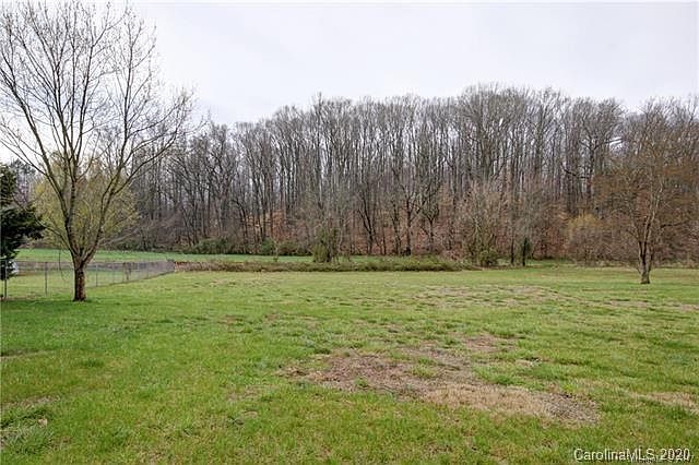 2nd image of 140 E Morrison Creek Rd #146