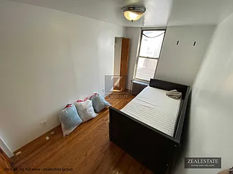 Rented by ZealEstate Group Inc