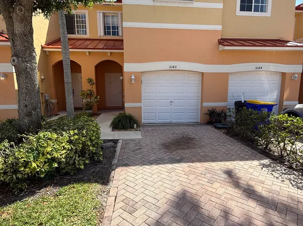 5140 SE Mariner Garden Cir, Stuart, FL 34997