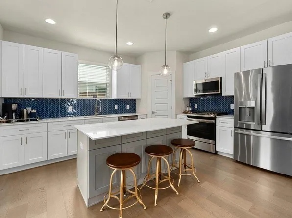 913 Valdez St #A & B, Austin, TX 78741