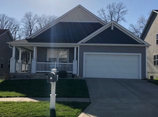 186 Fox Creek Dr, Wentzville, MO