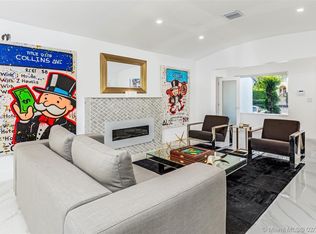 5215 N Bay Rd, Miami Beach, FL 33140