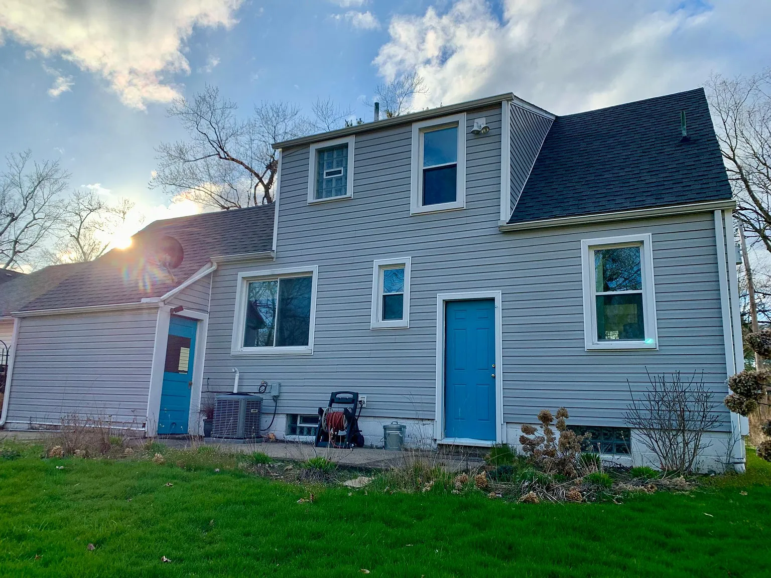 8 Morse Pl — Photo 2