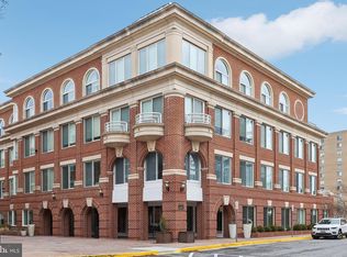 635 Slaters Ln #202, Alexandria, VA 22314