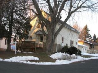 W9748 High St, Dale, WI 54931