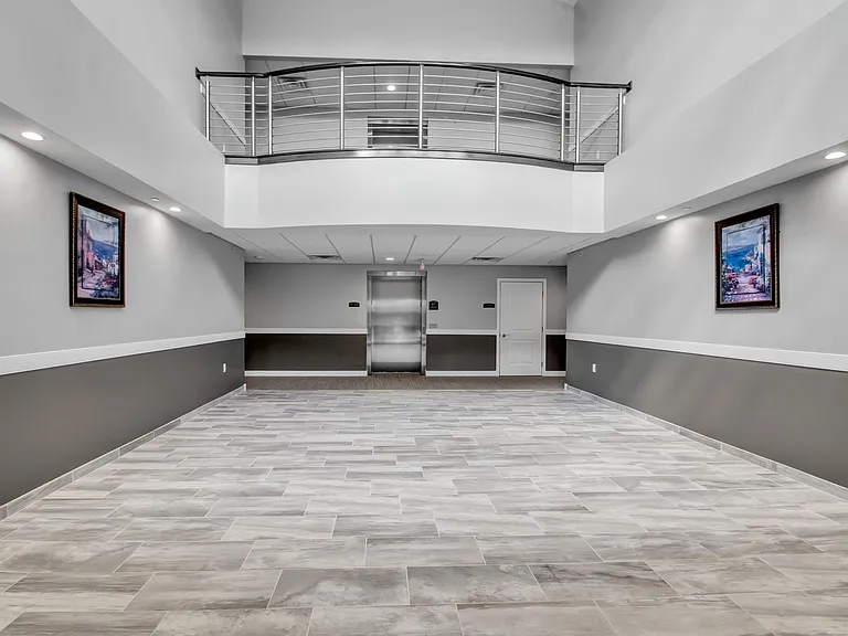 9150 Transit Rd — Photo 33