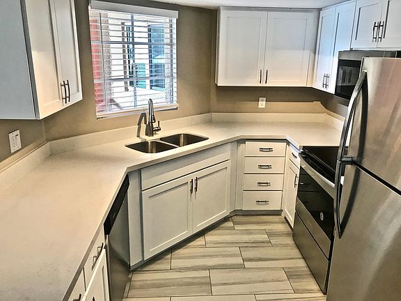 4th image of 4850 E Desert Cove Ave Unit 213