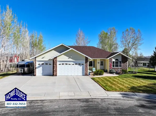 355 Waterfowl Way, Lander, WY 82520