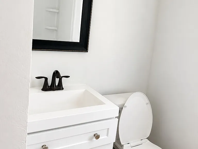 122 N 22nd St #1 — Photo 12