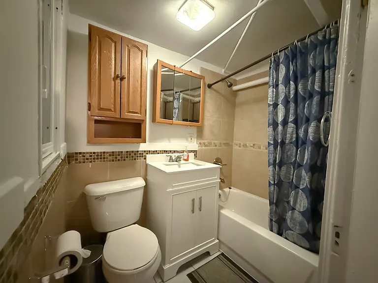 2529 N Orchard St #G — Photo 8