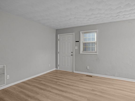 4th image of 9632 12th Bay St APT 10