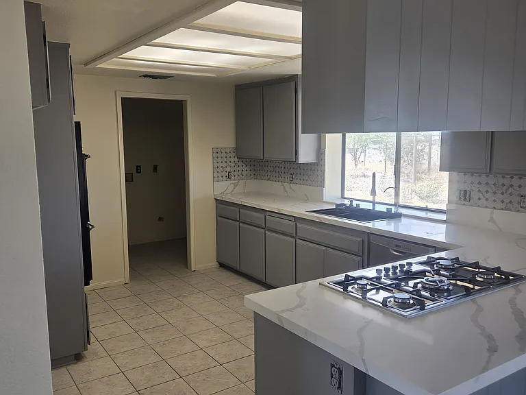 4396 Dos Palmas Rd — Photo 5