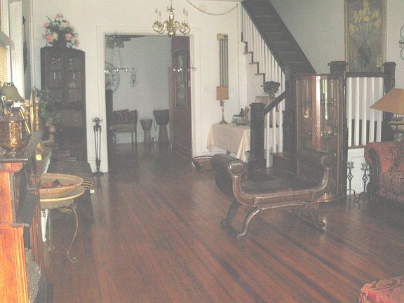 Livingroom/ Diningroom