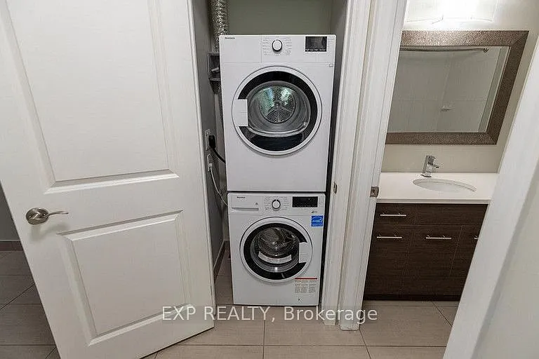 349 Queenston St #105 — Photo 5