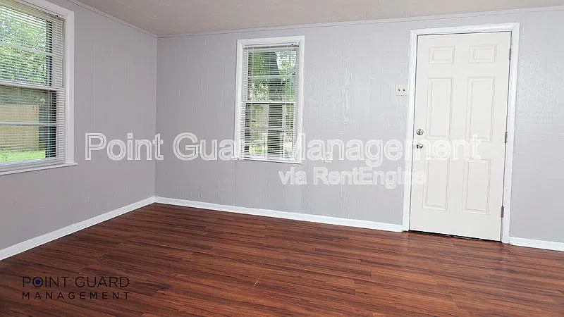 1 bed, 1.0 bath, 500 sqft, $625 — Photo 2