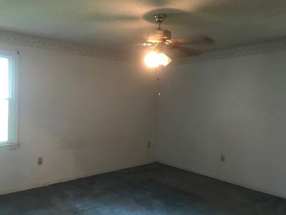 5th image of 8048 Nantuckett Ave