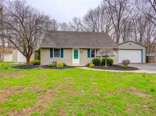 5 Sarah Ln, Monroe Township, NJ 08831