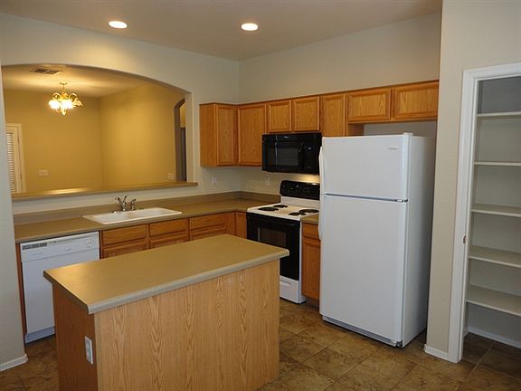 5th image of 8448 E Emelita Ave