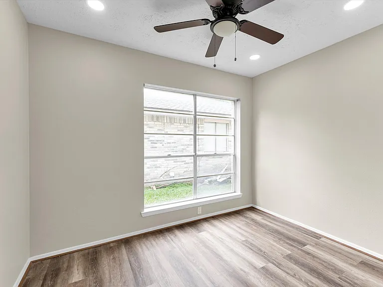 10311 Blue Oak Dr — Photo 13