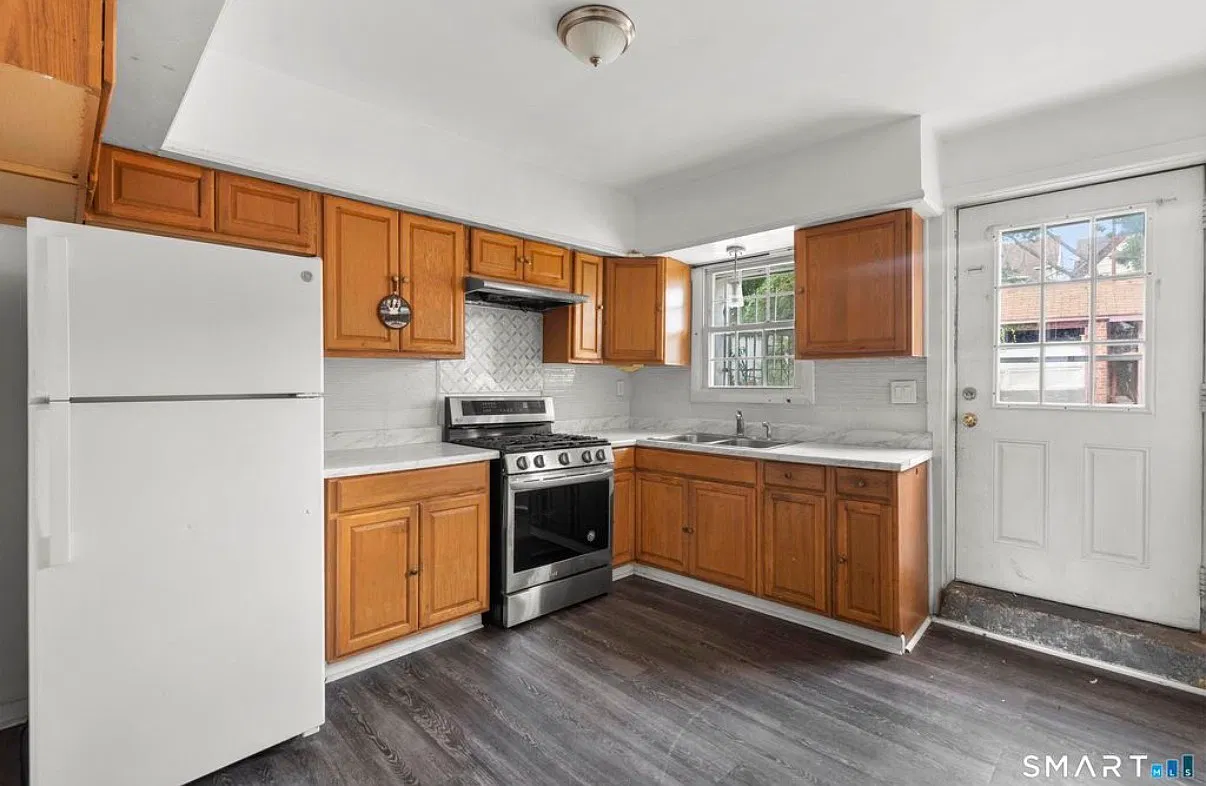 3 bed, 1500 sqft, $2,000 — Photo 4