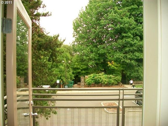 balcony veiw of park