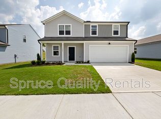 1628 Garden Passage Dr, Raleigh, NC 27604