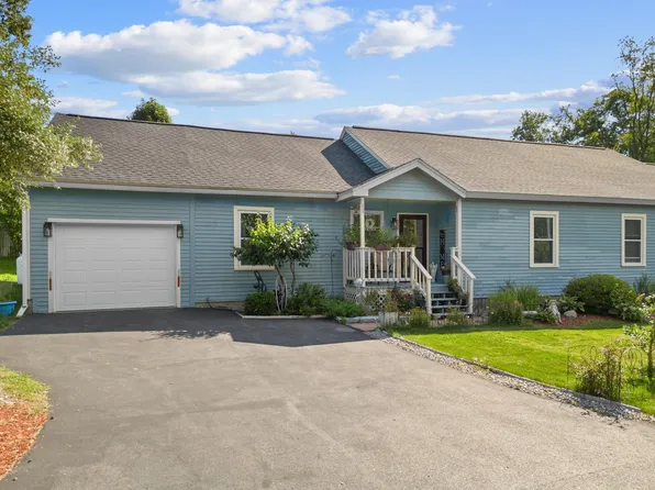 309 Western Avenue, Henniker, NH 03242