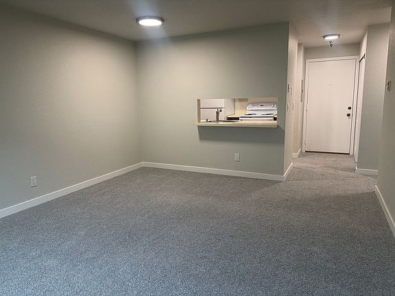 2nd image of 12509 35th Ave NE APT 205