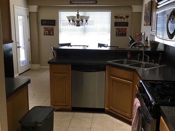 3rd image of 1518 Pheasant Cir