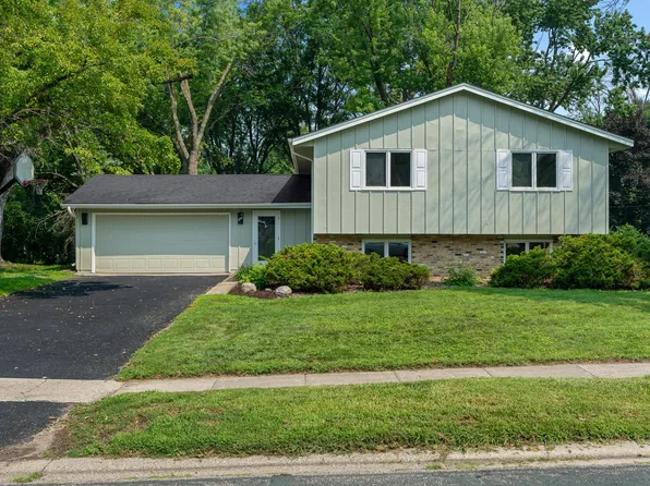6000 W 105th St, Bloomington, MN 55438