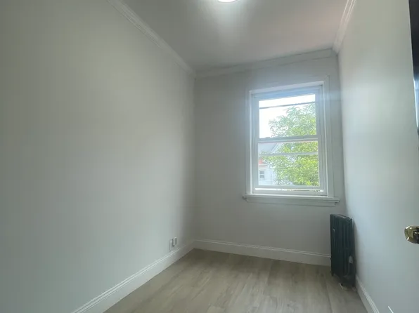 582 Bay Ridge Avenue image 12 of 17