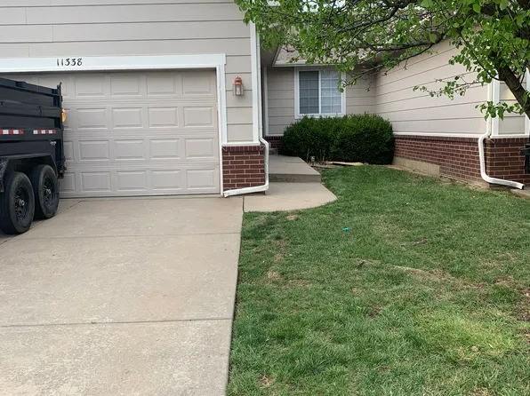 11338 E Pine Meadow Ct, Wichita, KS 67206
