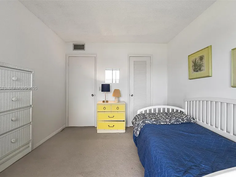 431 Markham Dr #431-T — Photo 22