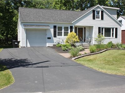 302 Helen St, North Syracuse, NY, 13212