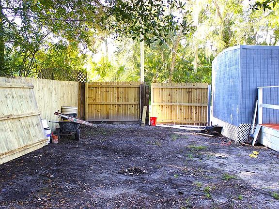 5th image of 6905 AZLEE AVENUE
