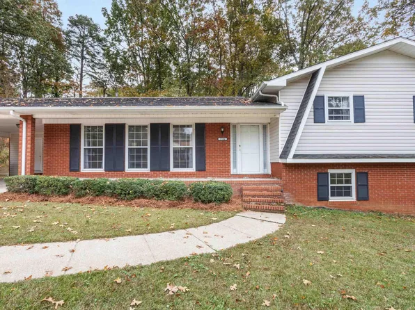 2104 Henry Rd, Anniston, AL 36207